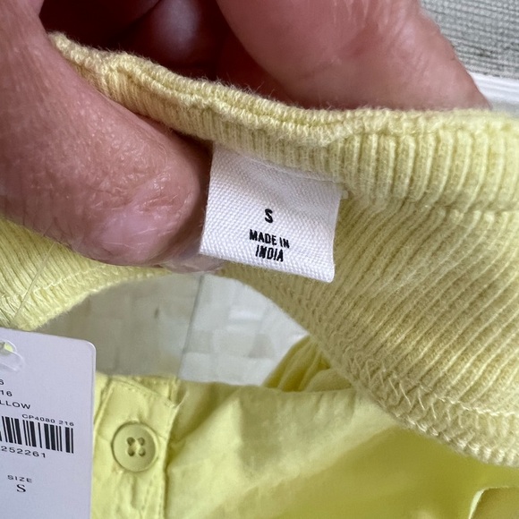 NWT new small Anthropologie clean cut romper shorts yellow tiny FLAW - Picture 9 of 17